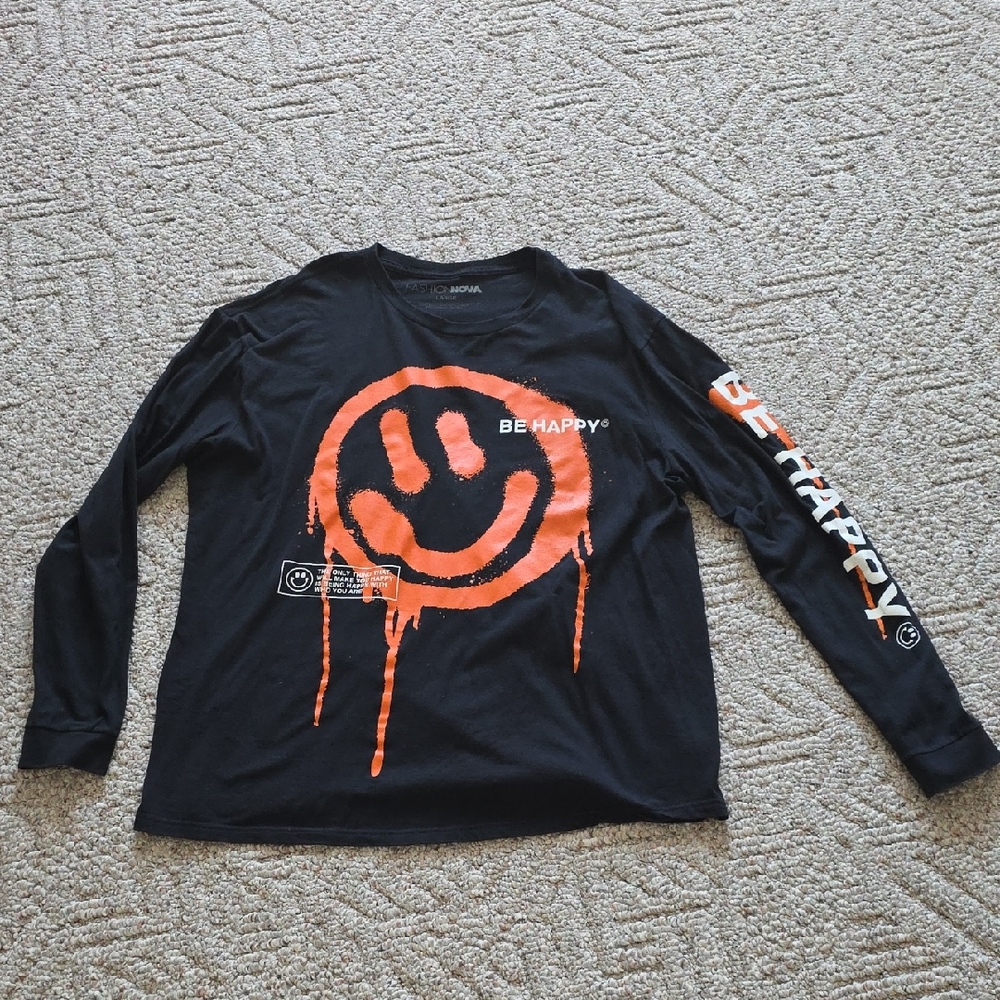Fashion Nova Be Happy Graffiti Long Sleeve Tee Size Large